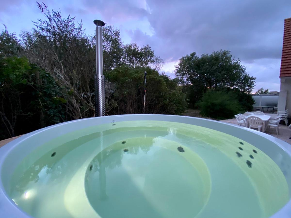 Villa Friedolin Heeft Zicht Op Zee En Duinen, In Duinenreservaat, Hot Tub Met Jacuzzi En Sauna Met Zeezichten Te Остдейнкерке Екстер'єр фото